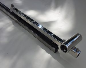 The Transverse Link- a tube joining the 2 sides is carried on a subframe member which due to the many holes can be attached to the sliding cars and the T/Link at differing points to alter the reach and elevating height. The Transverse Link for Dinghy Derrick